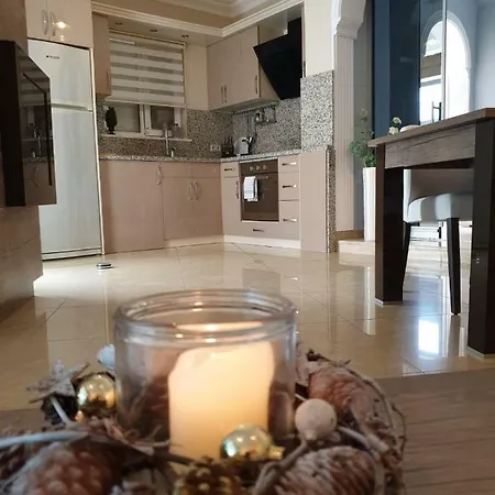 빌라 Leon Luxury With Private Pool *