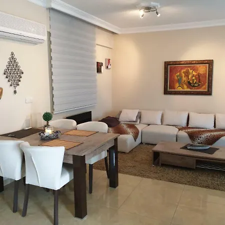 Leon Luxury With Private Pool Villa *